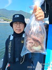 [사천] 돌문어~내일~자리여유~예약받습니다.