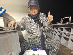 일요일(13일)여수먼바다 씨알좋은 왕갈치 쿨러 조황입니다 사진