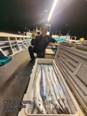 [[제주 뉴그린호(2호) 9월 25일 야간갈치 조황]]